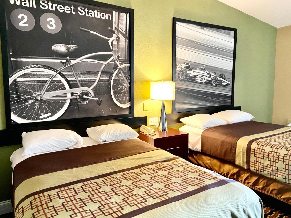 ซูเปอร์ 8 บาย วินด์แฮม แบตเทิลโบโร / ร็อกกี เมาน์ต Hotel Battleboro ภายนอก รูปภาพ