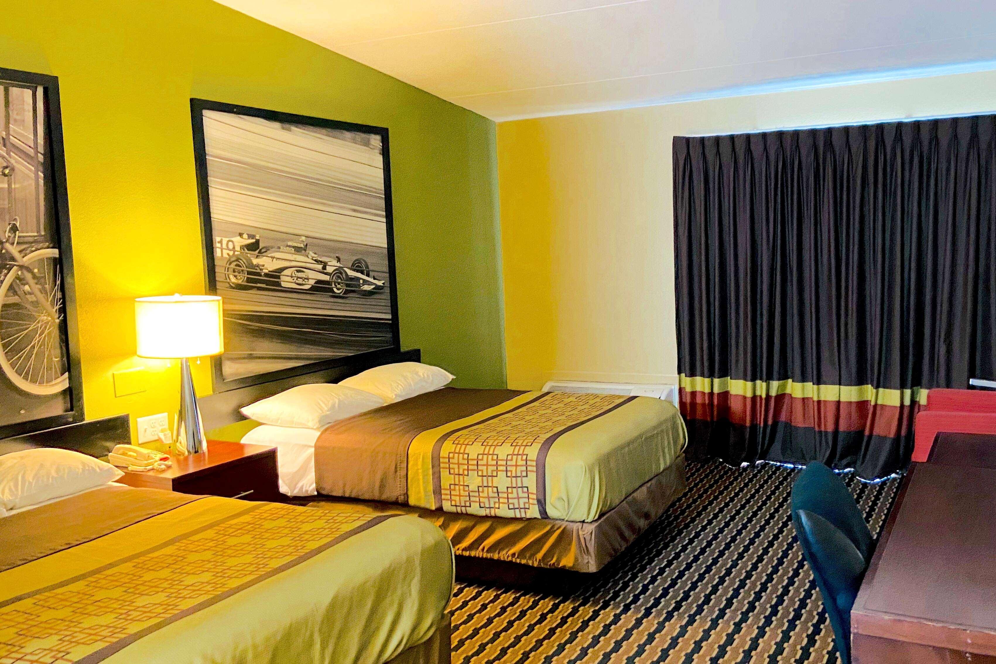 ซูเปอร์ 8 บาย วินด์แฮม แบตเทิลโบโร / ร็อกกี เมาน์ต Hotel Battleboro ภายนอก รูปภาพ